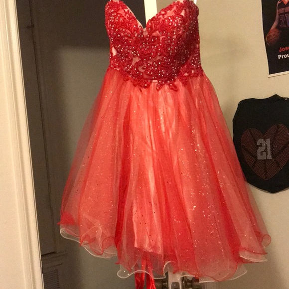 Prom Dress 👗 - Picture 2 of 6